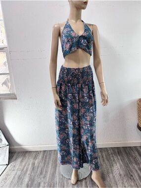 Bold & Beautiful Boho Floral Two-Piece Halter Top & Maxi pants Set - Teal Floral